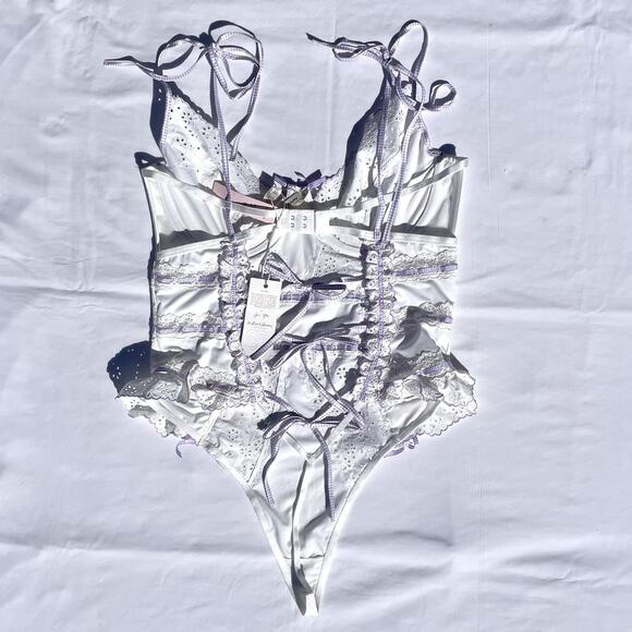 For Love & Lemons Swirl Eye Teddy 38C White Purple Eyelet Thong Lingerie Dainty - Picture 6 of 8